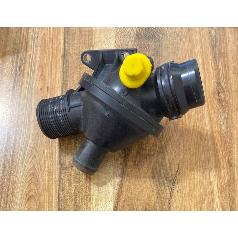 Engine Coolant Thermostat Housing 11538635689 For BMW 228i 320i 328i 528i X3 OEM
